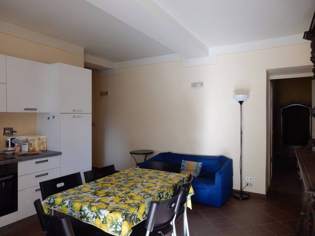 Appartamento a Pinerolo in Via Massimo Piatti - Foto 3