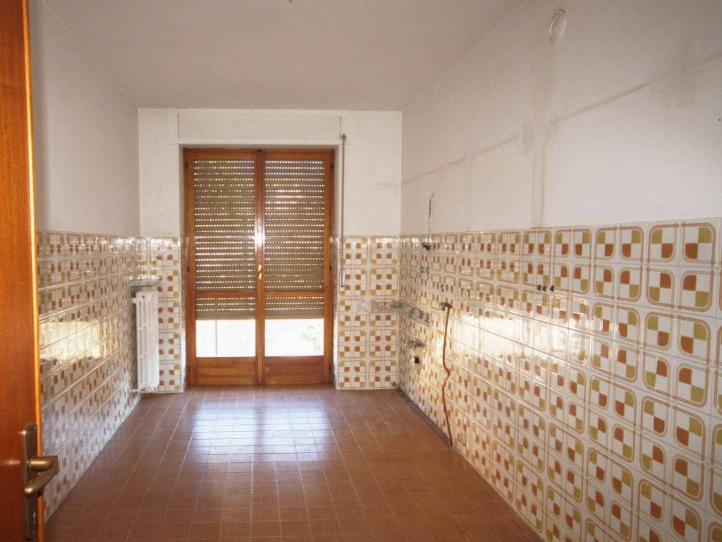 Appartamento a Varallo in Via Geniani - Foto 3