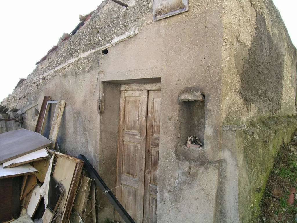 Villa a Castel di sangro in Piazza Castello S.N.C. - Foto 4