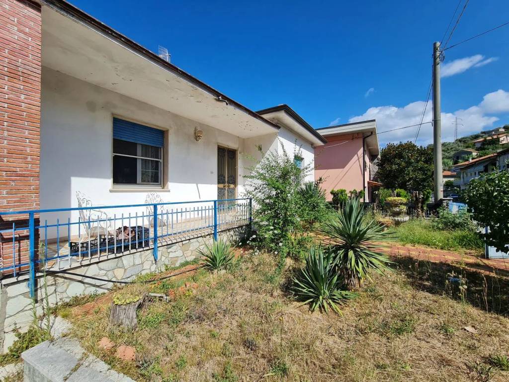 Villa a Santo stefano di magra in Via Gransci 108 - Foto 4