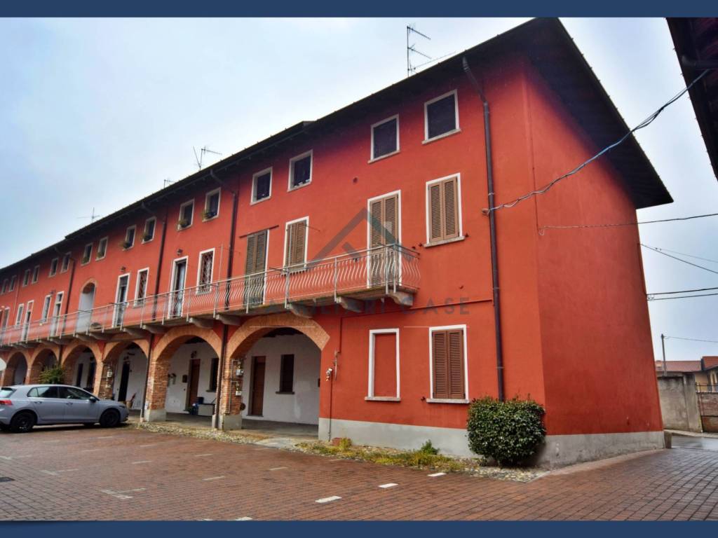 Casa indipendente a Bodio lomnago in Via Giuseppe Brusa - Foto 2