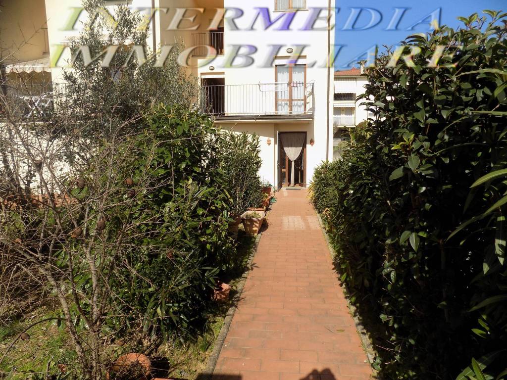 Casa indipendente a Loro ciuffenna in Via 16 Marzo - Foto 2