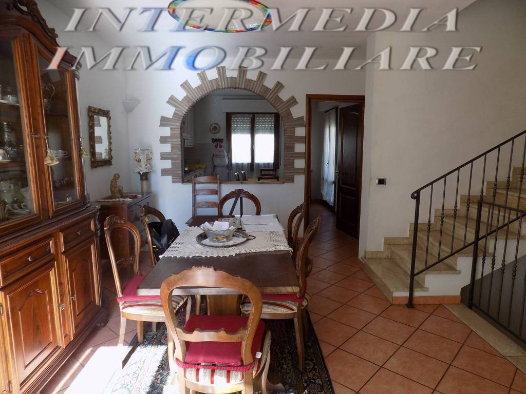 Casa indipendente a Loro ciuffenna in Via 16 Marzo - Foto 5