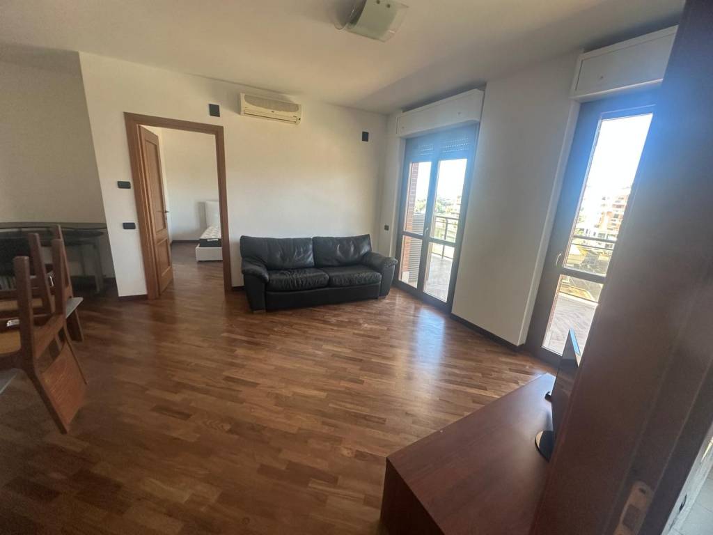 Appartamento a Fiumicino in Piazza Leon Battista Alberti, 26 - Foto 3