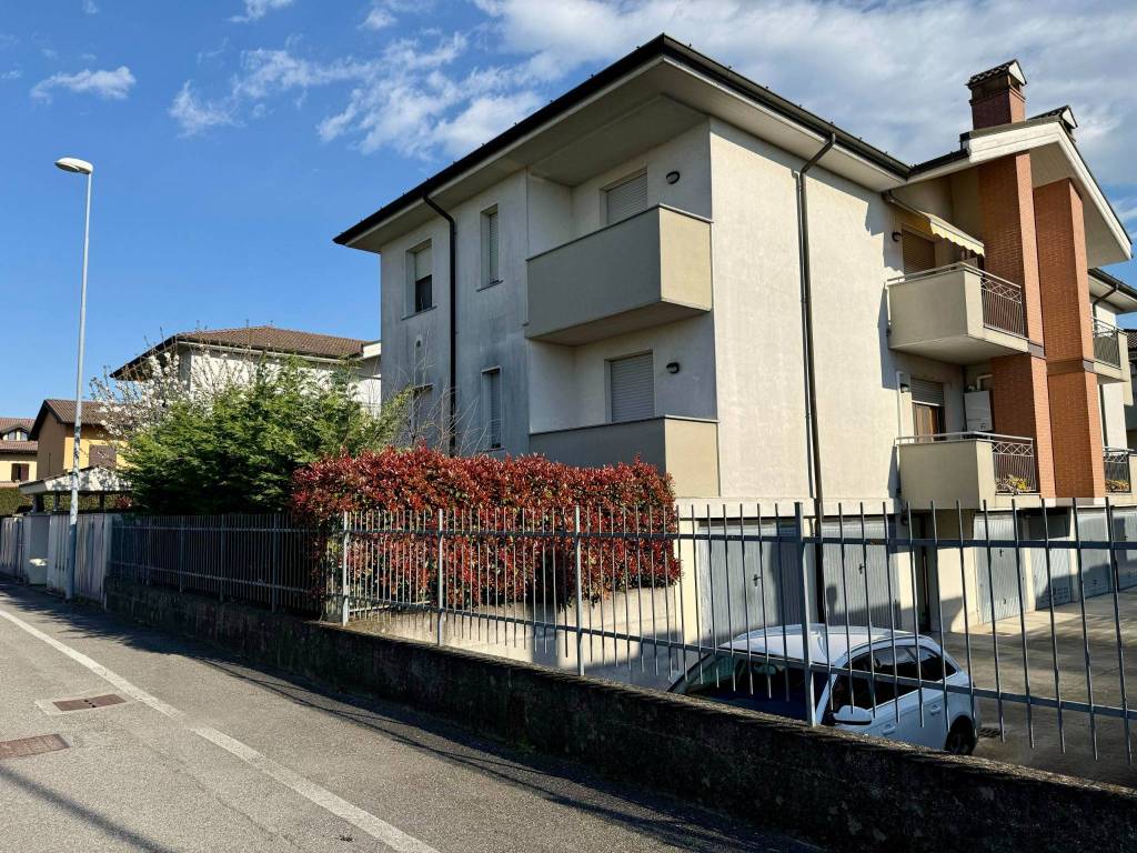 Appartamento a Misano di gera d'adda in Via Don Giovanni Minzoni - Foto 2