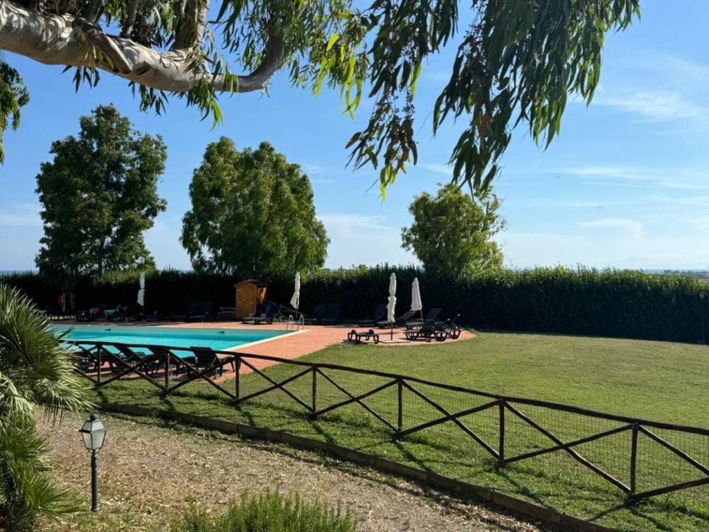 Appartamento a Follonica in Via Aurelia - Foto 3