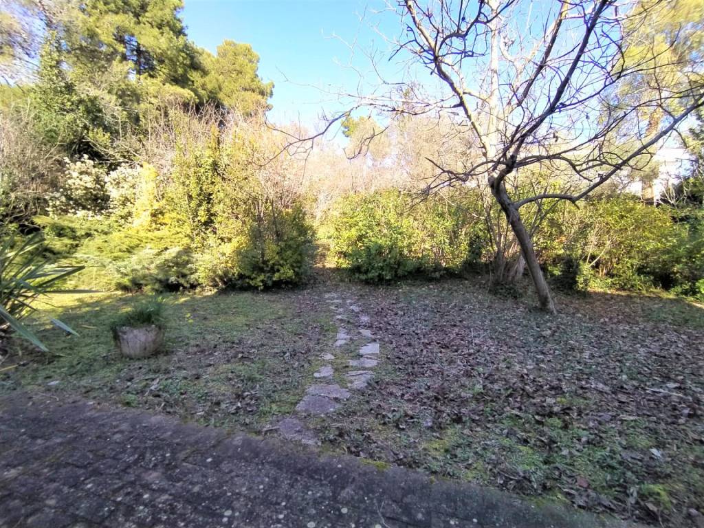 Villa a Ancona in Villaggio Verde - Foto 5