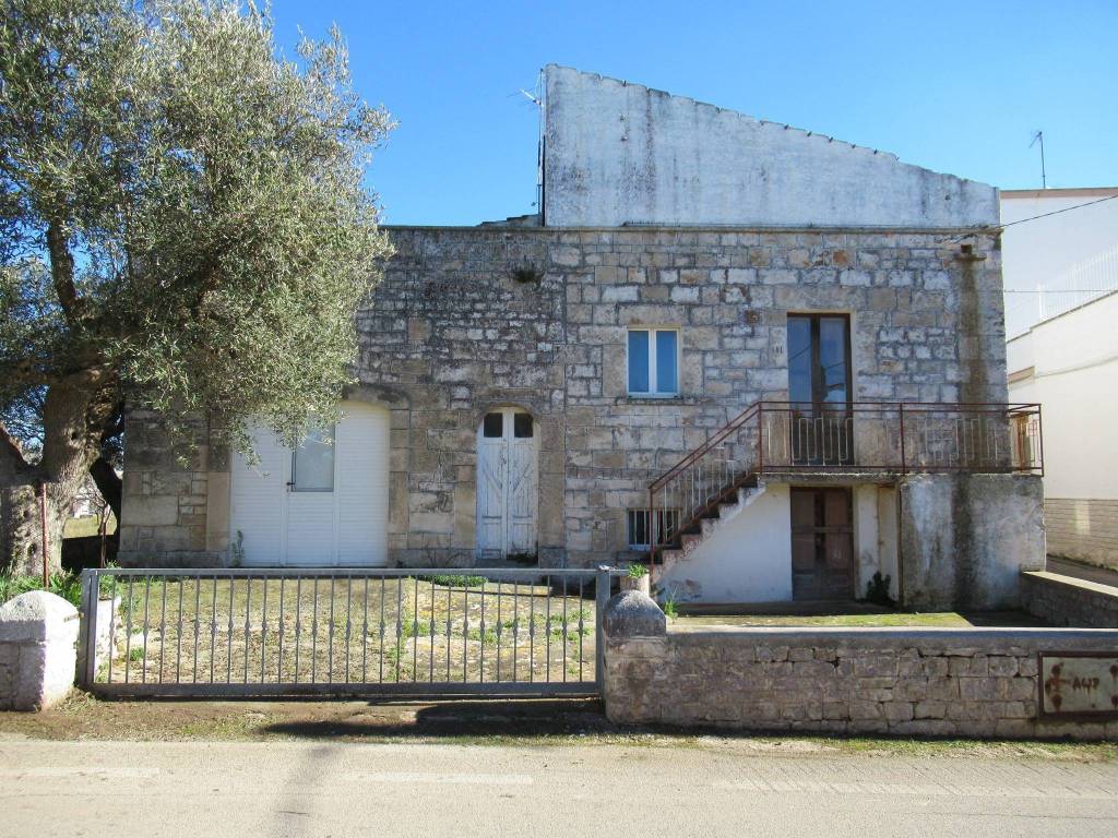 Rustico / casale a Alberobello in Via Angelo Turi, 141 - Foto 2
