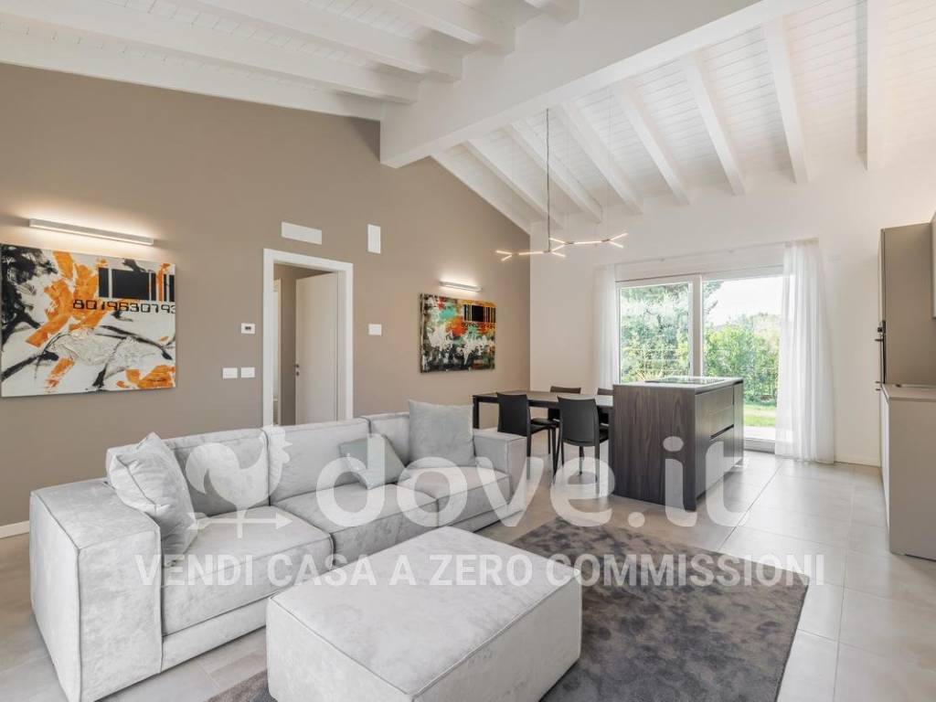 Villa a Castiglione delle stiviere in Via Lonato, 110 - Foto 5