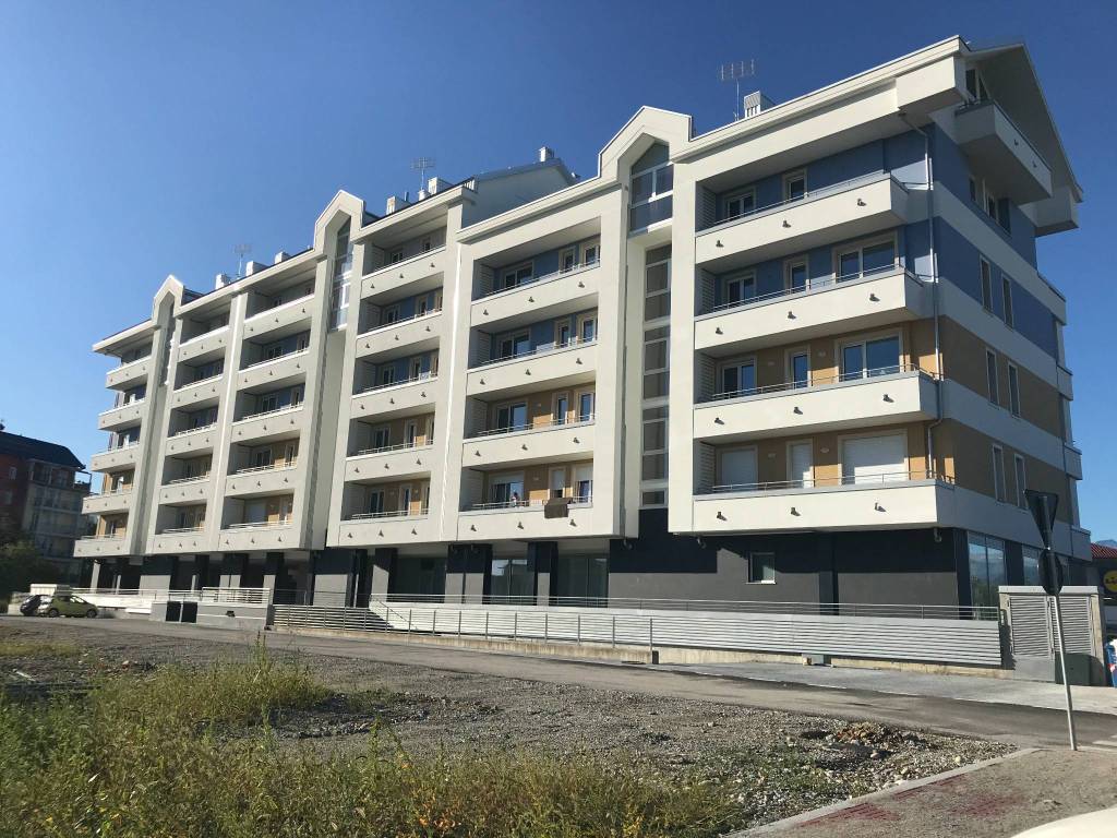 Appartamento a Cuneo in Corso Alcide De Gasperi, 37 - Foto 2