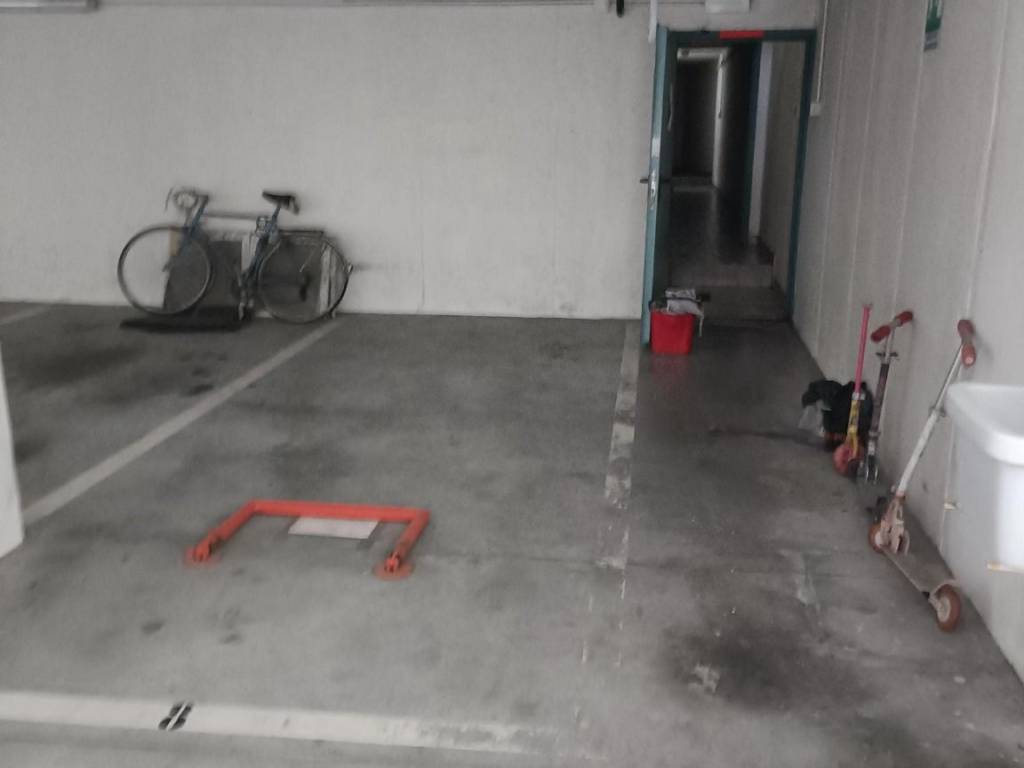 Box / garage a Udine in Via Francesco Tomadini - Foto 2