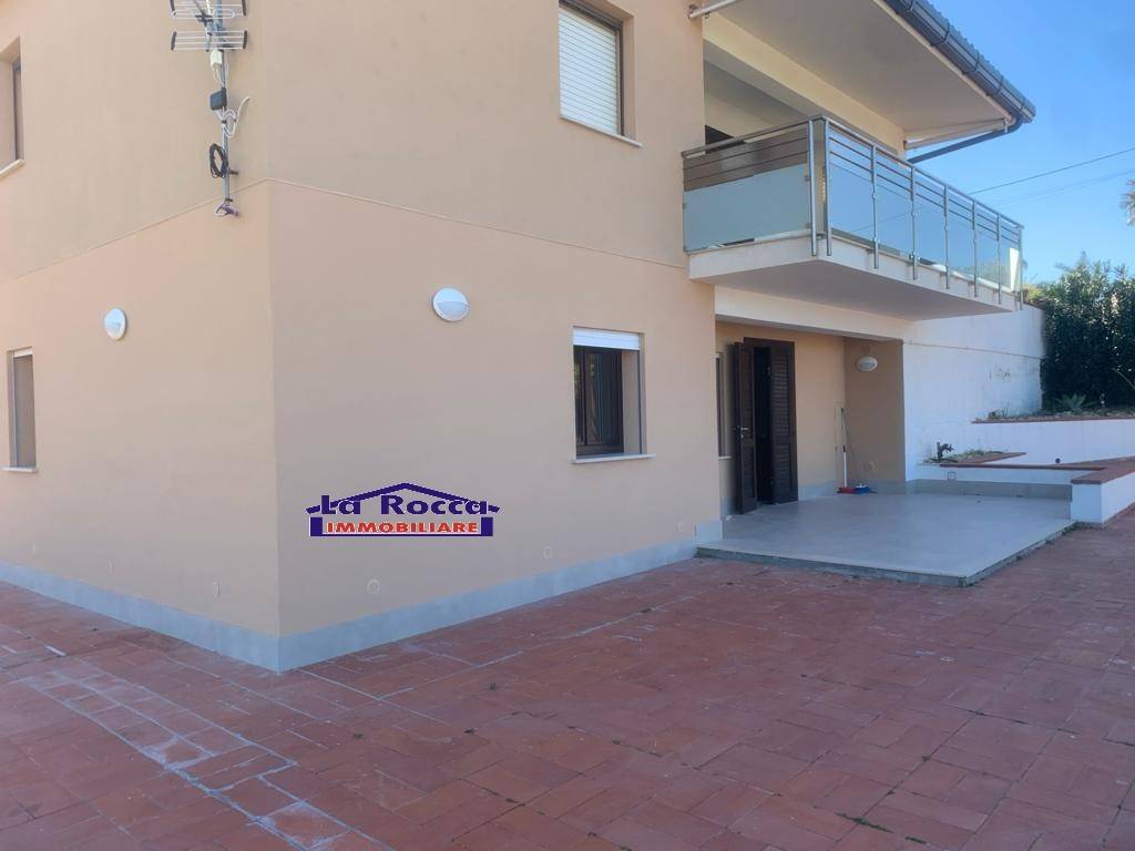 Appartamento a Castellammare del golfo in Via Stazione - Foto 4