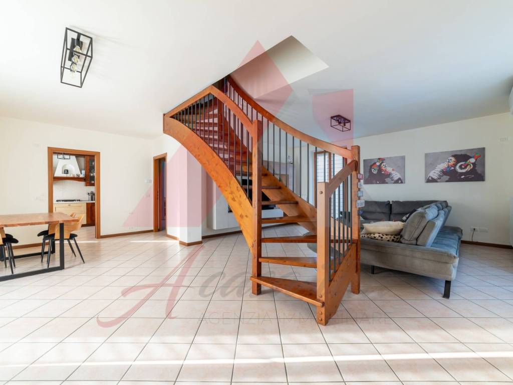 Appartamento a Brivio in Via Badia, 3 - Foto 3