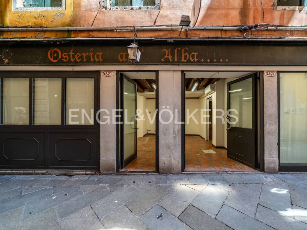 Immobile a Venezia in Campo San Bortolomio - Foto 3
