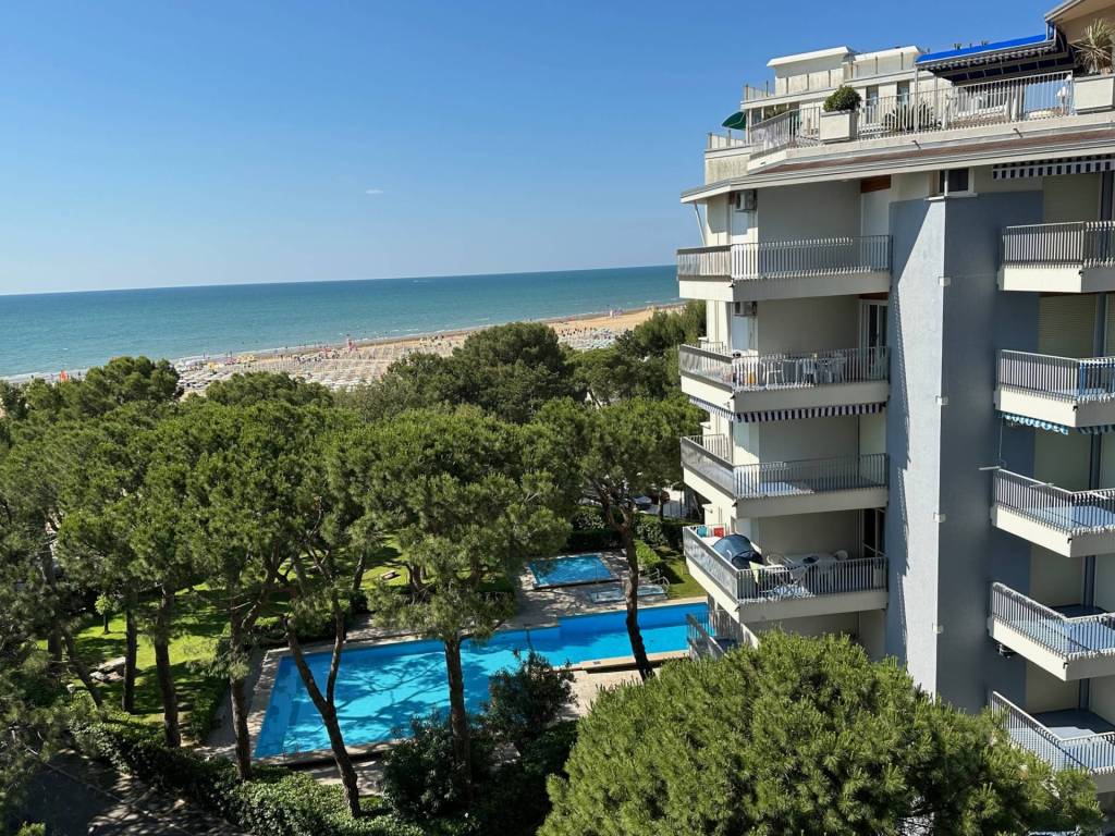 Appartamento a Lignano sabbiadoro in Lungomare Trieste - Foto 1