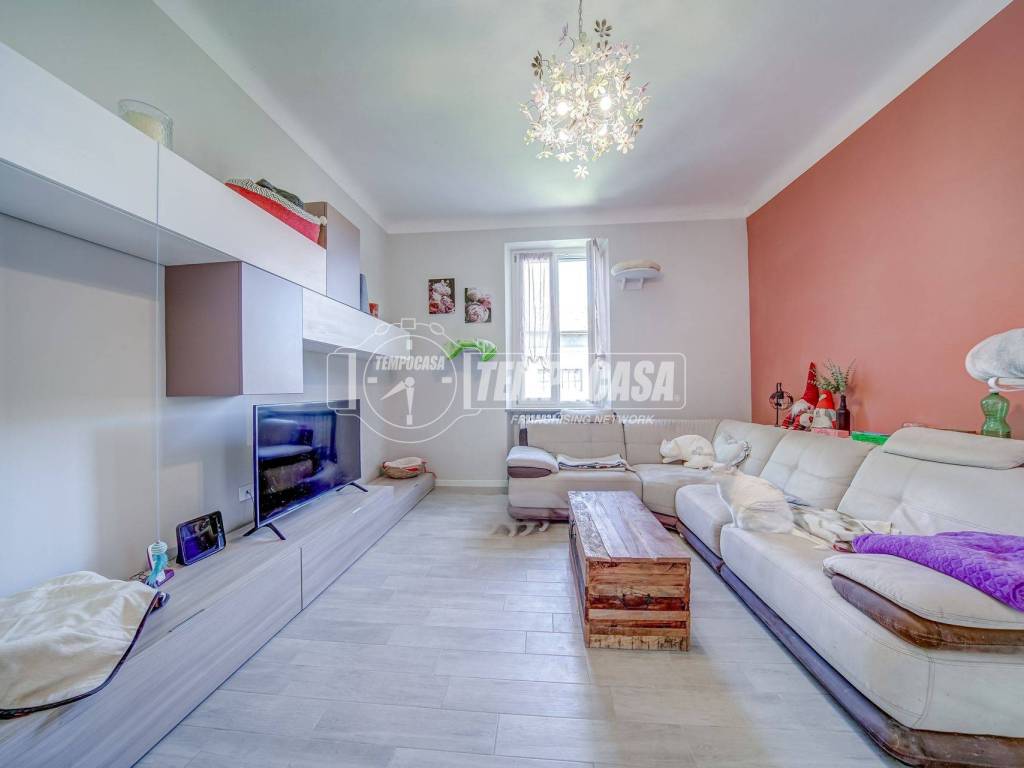 Villa a Sesto calende in Via Piave - Foto 5