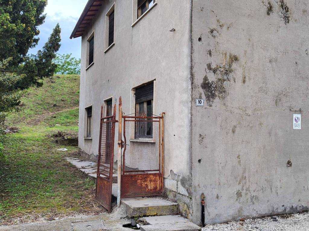 Rustico / casale a Roncà in Piazza Guglielmo Marconi - Foto 3