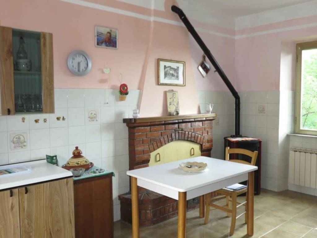 Villa a Calice al cornoviglio in Piazza Trento E Trieste S.N.C. - Foto 5