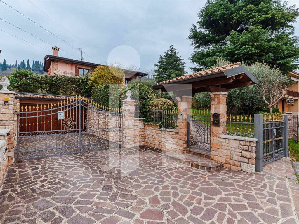 Villa a Castiglione delle stiviere in via Sigurtà, 17 - Foto 2