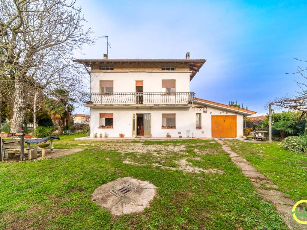 Villa a Pocenia in Via Venezia, 81 - Foto 2