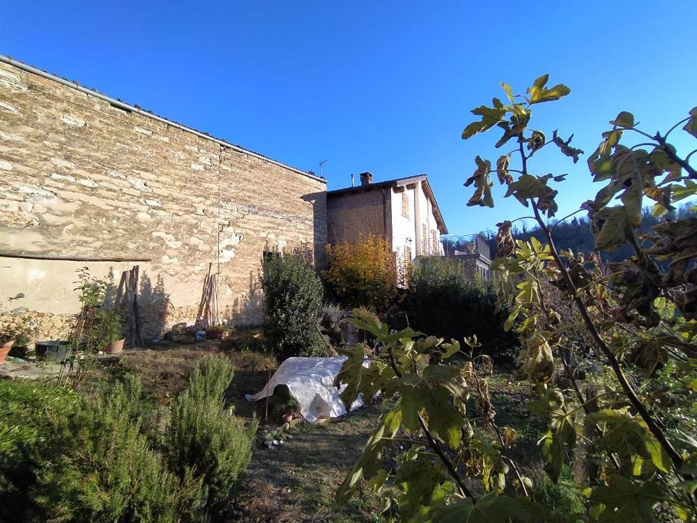 Casa indipendente a Moncalvo in Strada Merli-Misericordia, 4 - Foto 4
