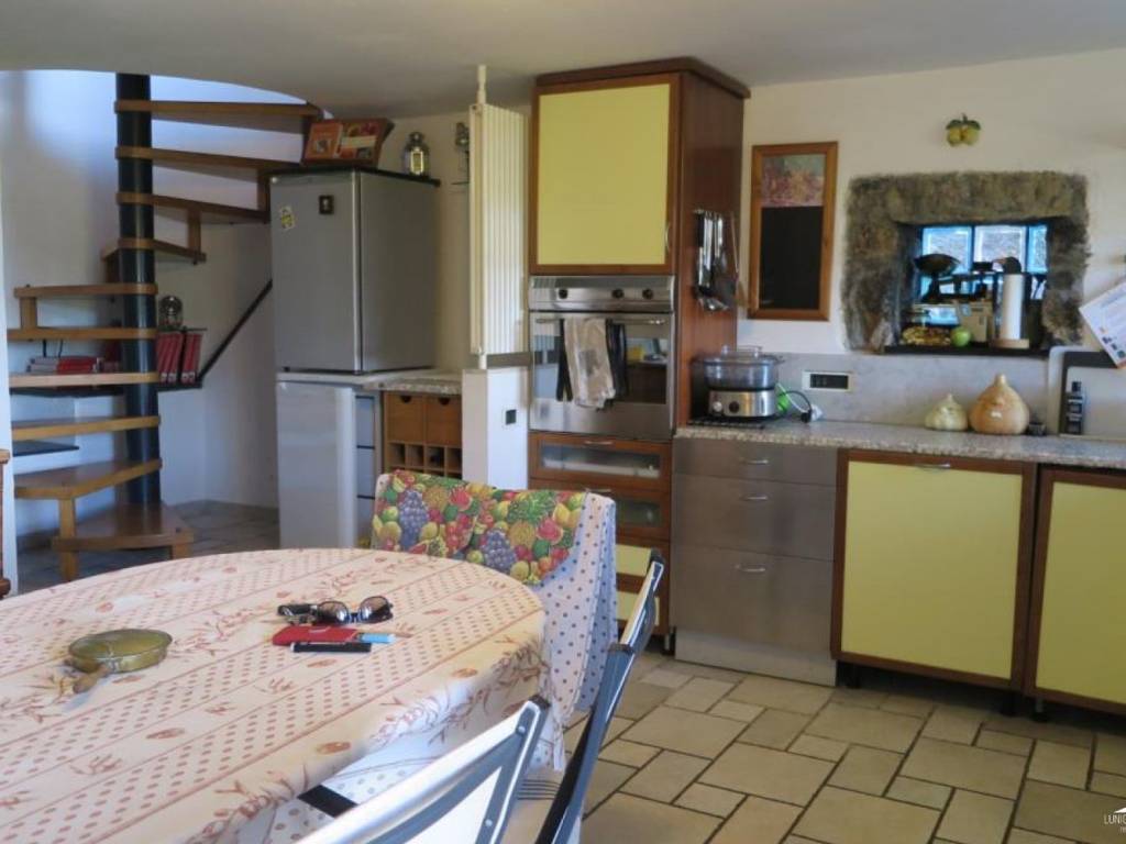 Villa a La spezia in Via Nuova Sant'Andrea S.N.C. - Foto 4