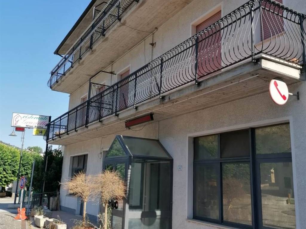Immobile a Fiuminata in Piazzale della Vittoria, 17 - Foto 4