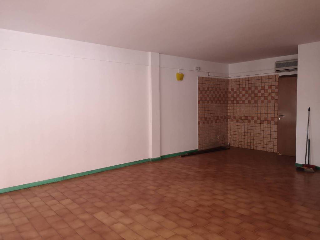 Immobile a Massa e cozzile in Largo Antonio Vivaldi - Foto 4