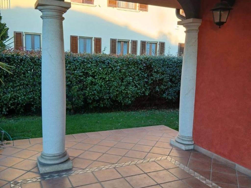 Villa a Travagliato in Via Napoleone - Foto 2