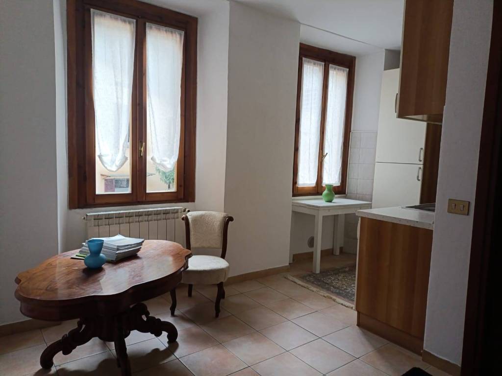 Appartamento a Como in Via Conciliazione, 11 - Foto 5