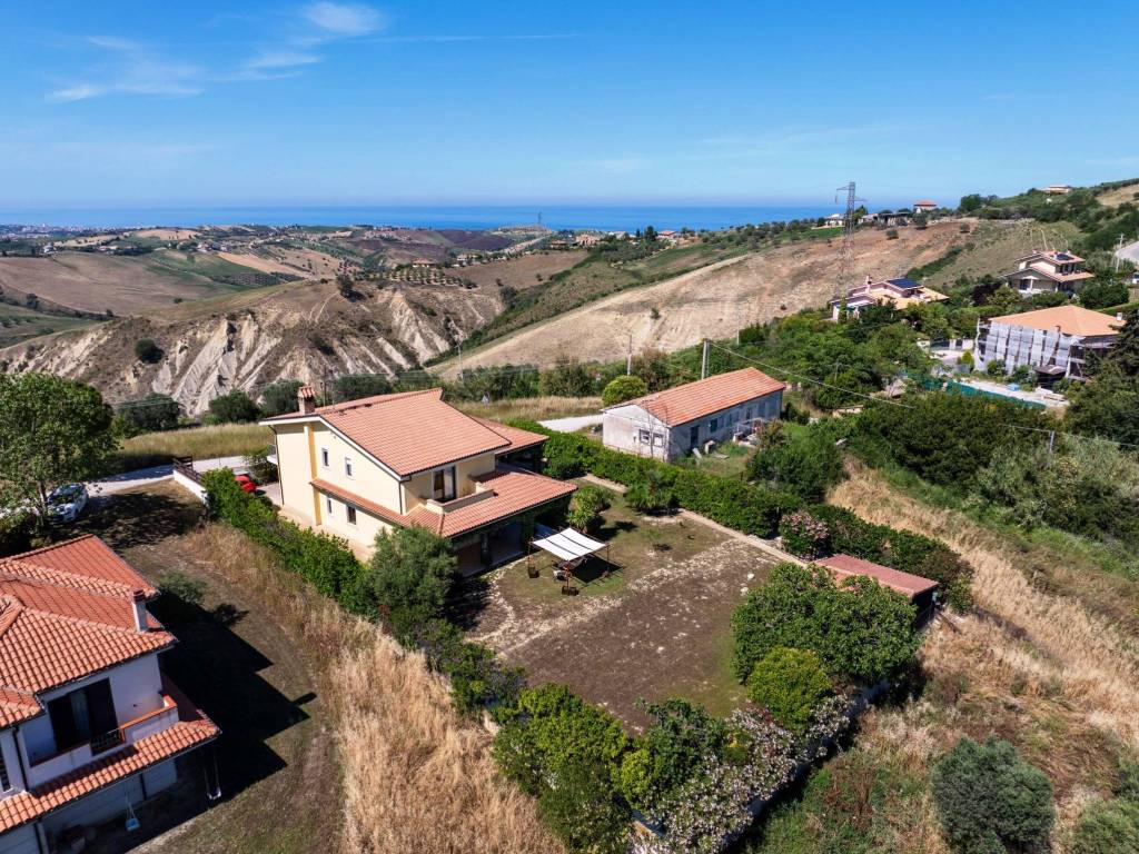 Villa a Roseto degli abruzzi in Località Tanesi, 6 - Foto 3