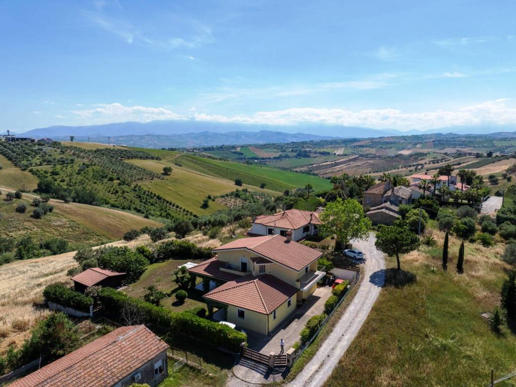 Villa a Roseto degli abruzzi in Località Tanesi, 6 - Foto 4