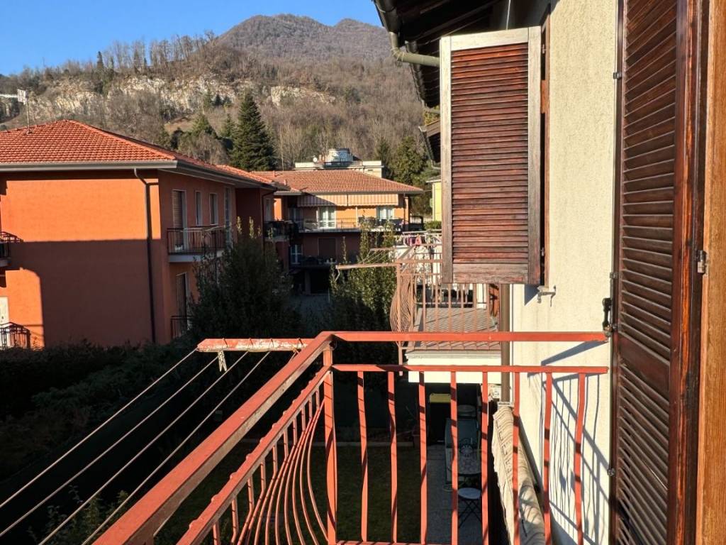 Villetta a schiera a Cittiglio in Via Giuseppe Garibaldi - Foto 4