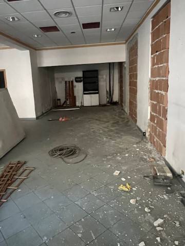 Box / garage a Alba adriatica in Viale della Vittoria, 9 - Foto 3