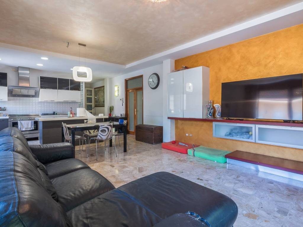 Appartamento a Cattolica in Via Camillo Prampolini - Foto 5