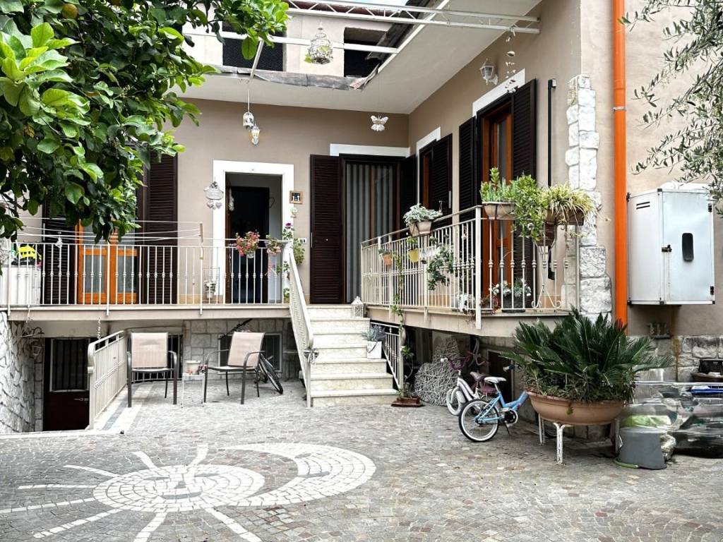 Villa a Maddaloni in Via della Pescara, 18 - Foto 5