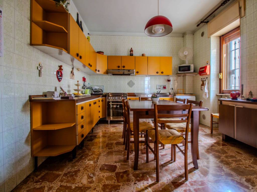 Appartamento a San severo in Viale 2 Giugno, 39 - Foto 3