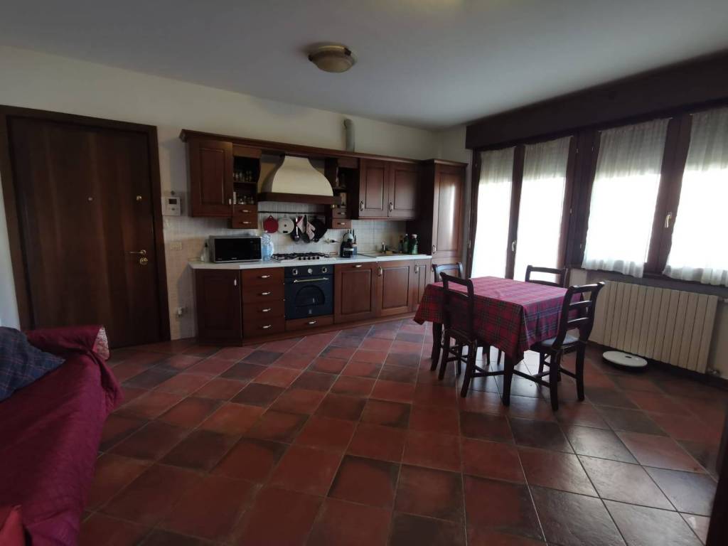 Appartamento a Parma in Via Monsignor Evasio Colli - Foto 4