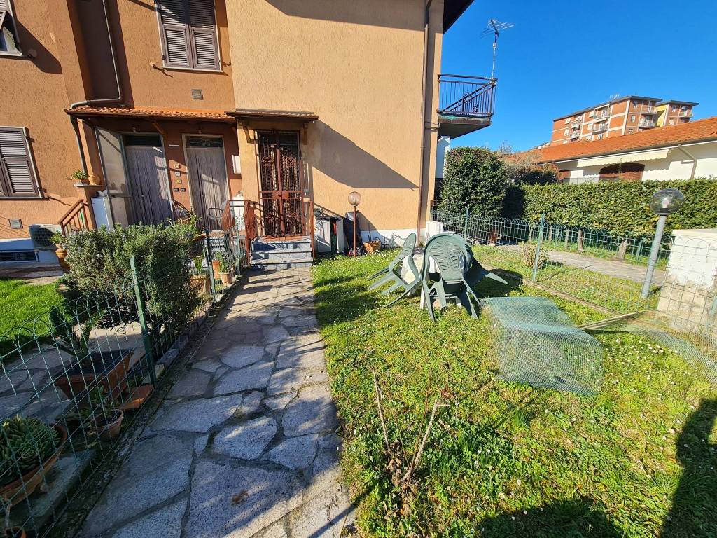 Appartamento a Arcola in Via Ameglia, 17 - Foto 4