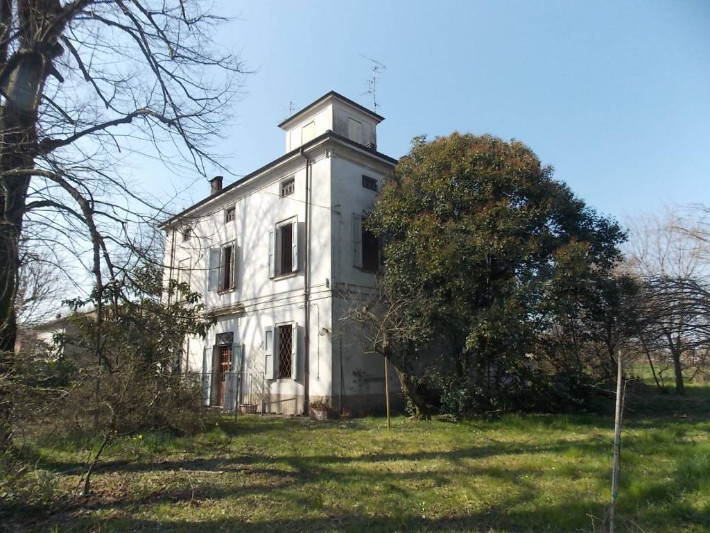 Villa a Rubiera in Via Fontana, 25 - Foto 2