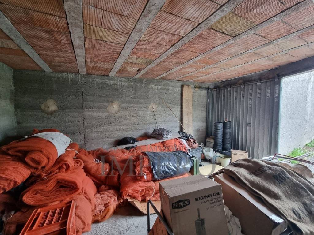 Box / garage a Ventimiglia in Via Ciappin - Foto 4