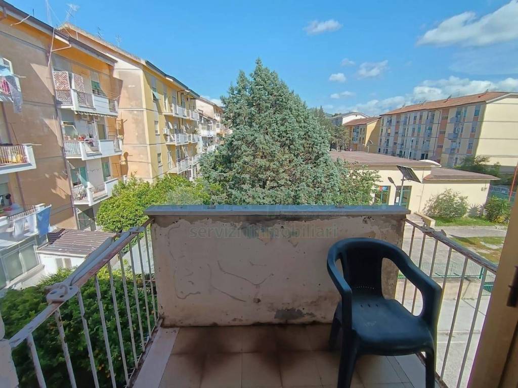 Appartamento a Caserta in Piazza Camillo Benso di Cavour - Foto 5