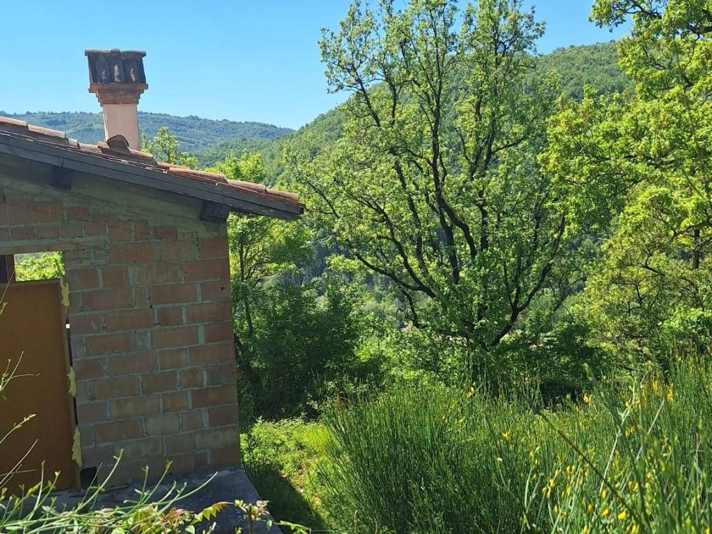 Rustico / casale a Gualdo tadino in Località Pieve di Compresseto - Foto 5