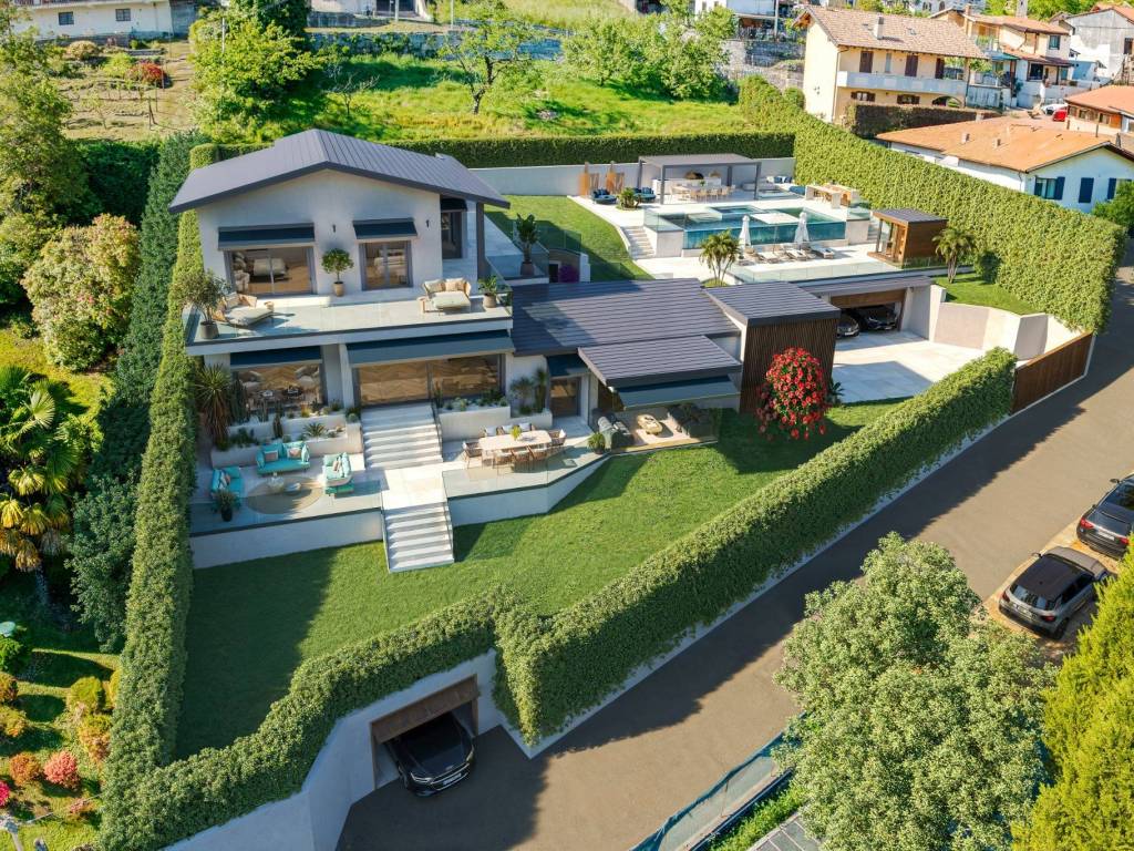 Villa a Verbania in Via Antonio Rossi, 9 - Foto 2