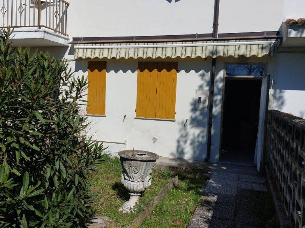 Villetta a schiera a Mesola in Piazza Vittorio Veneto - Foto 2