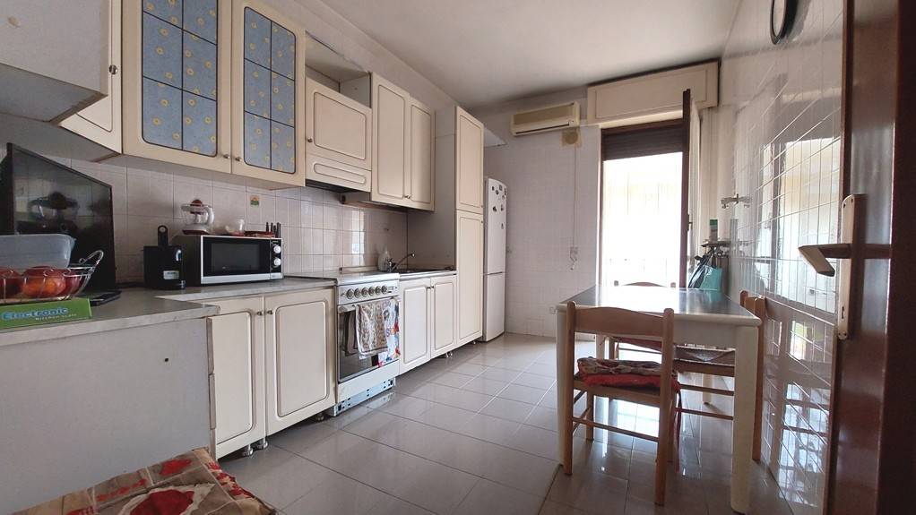 Appartamento a Foggia in Viale Giuseppe Di Vittorio - Foto 4