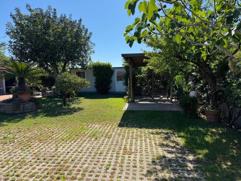Villa a San felice circeo in Via delle Capinere - Foto 4