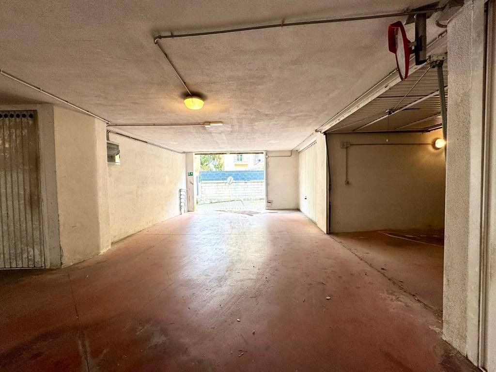 Box / garage a Imperia in Via Rambaldo - Foto 3