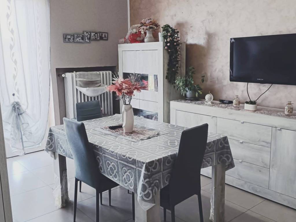 Appartamento a Moncalieri in Strada Barauda - Foto 2