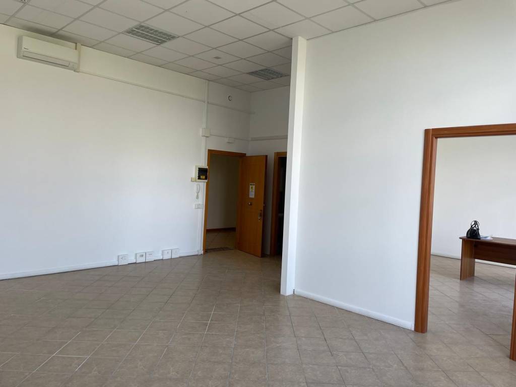 Immobile a Livorno in Via Salvatore Orlando - Foto 4